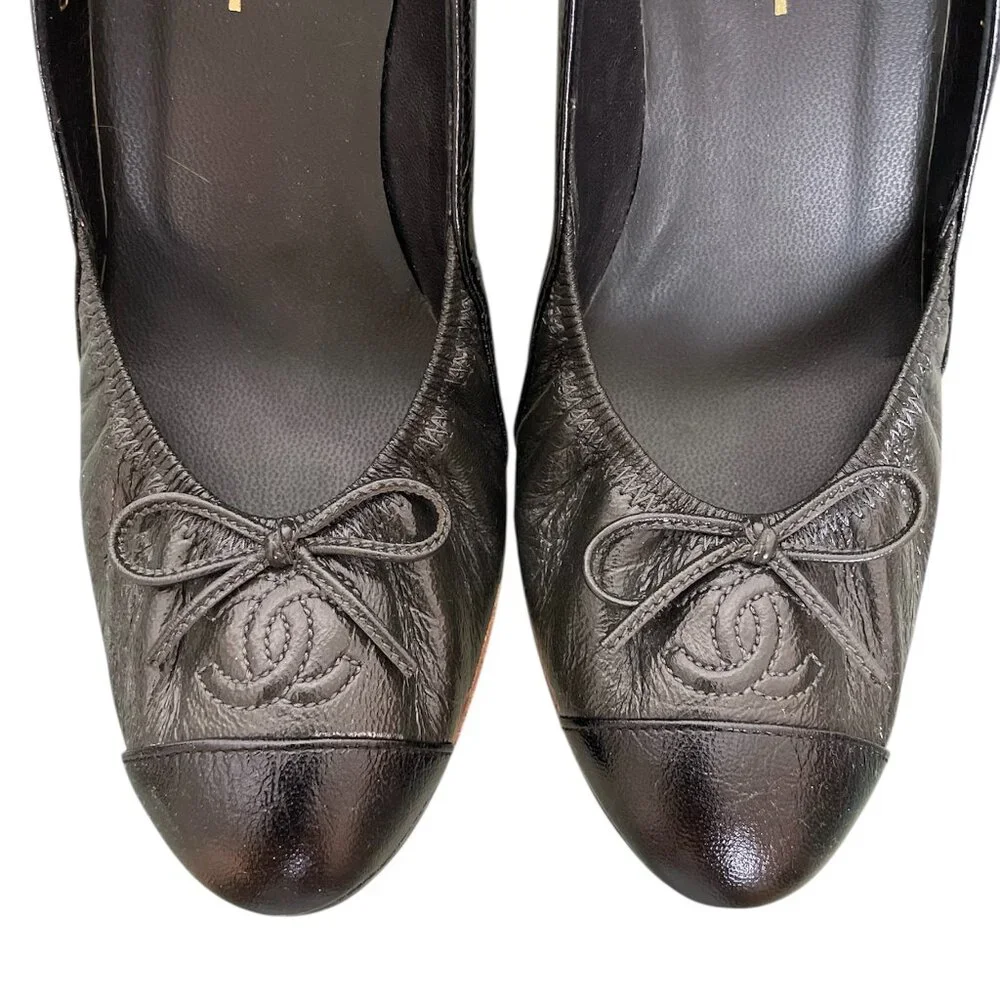 CHANEL Classic CC Logo Cap Toe Bow Elastic Pumps Heels \\ 37.5